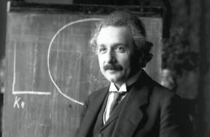 爱因斯坦珍贵亲笔签名手稿9月亮相佳士得上海